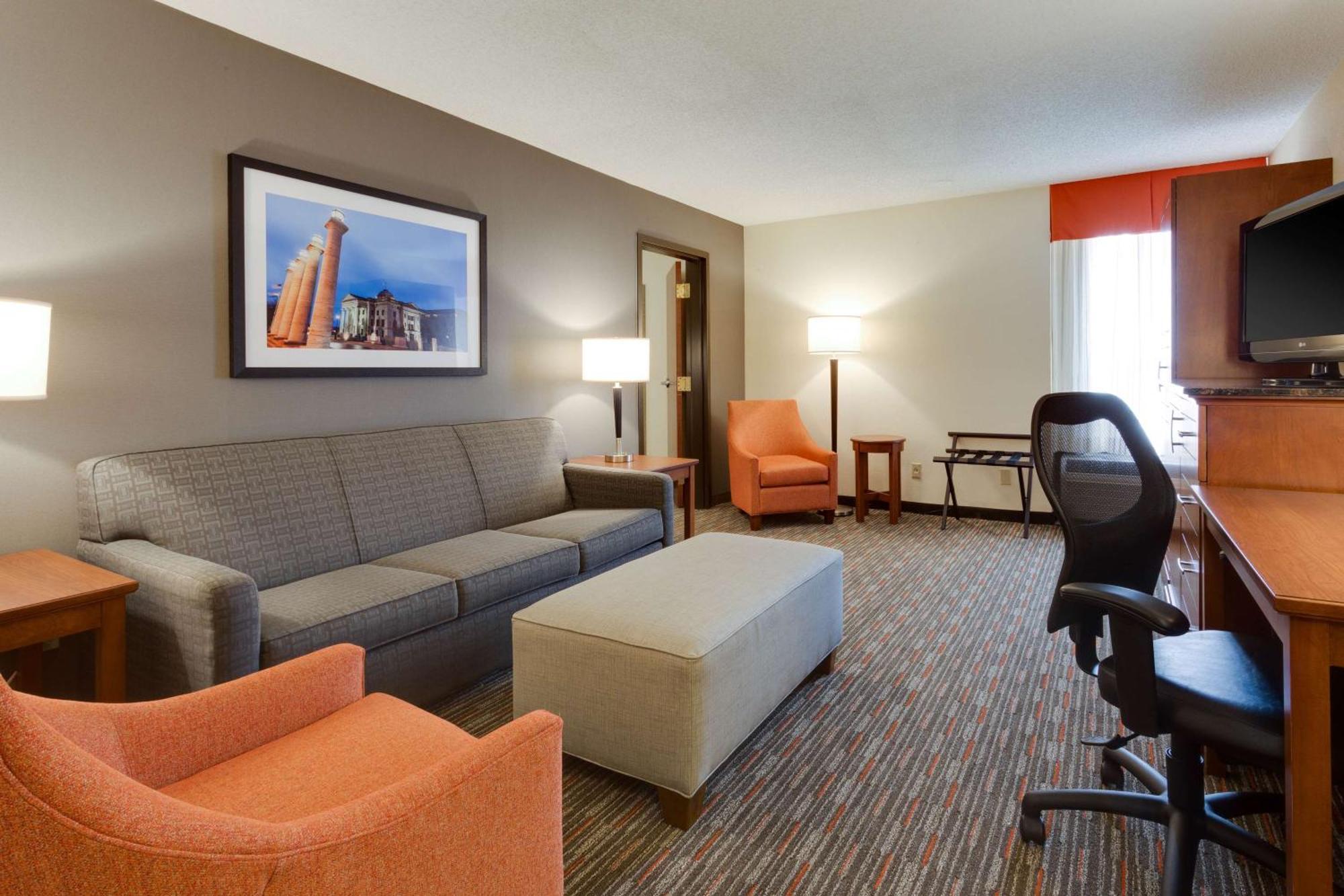 Drury Inn & Suites Columbia Stadium Boulevard エクステリア 写真