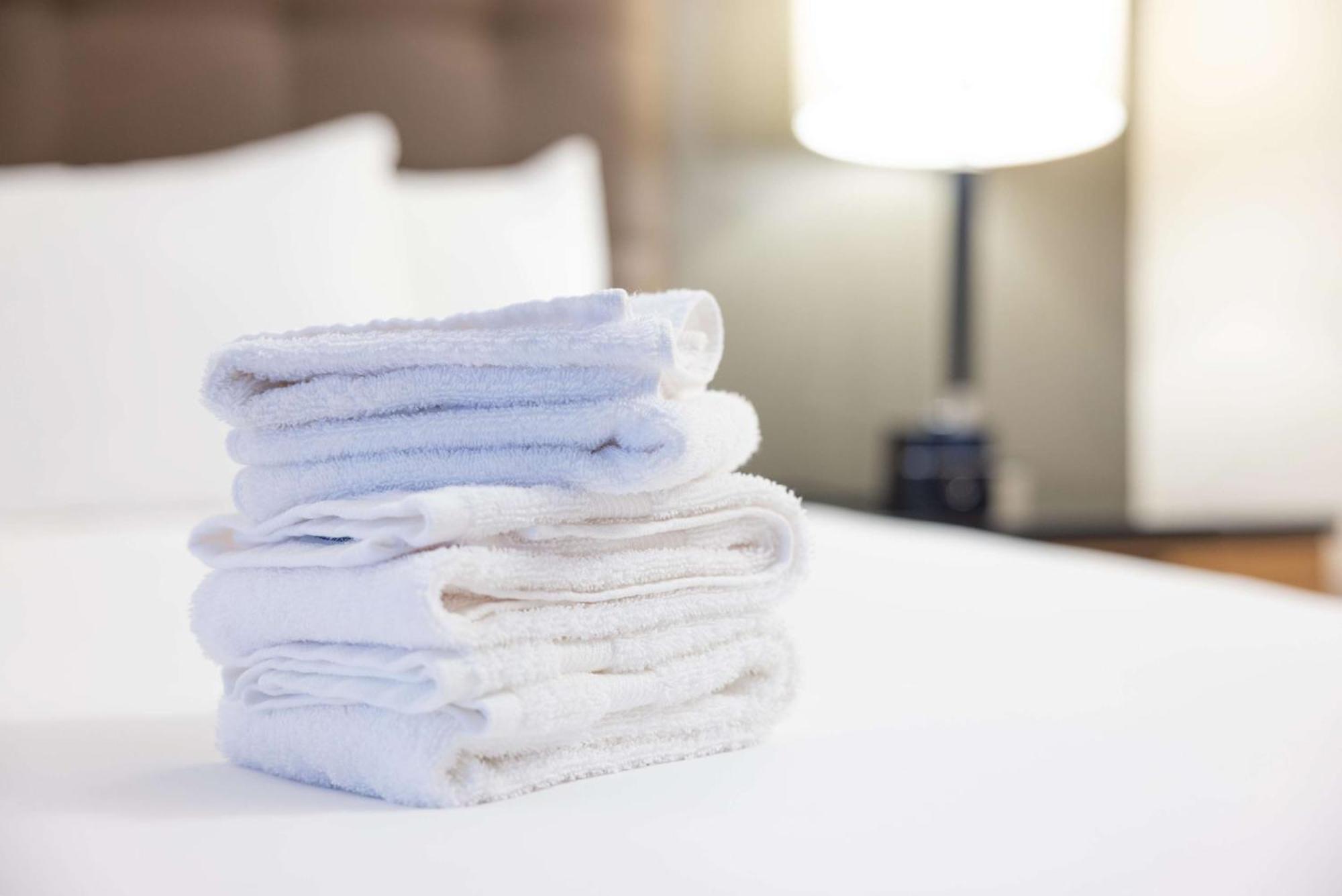 Drury Inn & Suites Columbia Stadium Boulevard エクステリア 写真